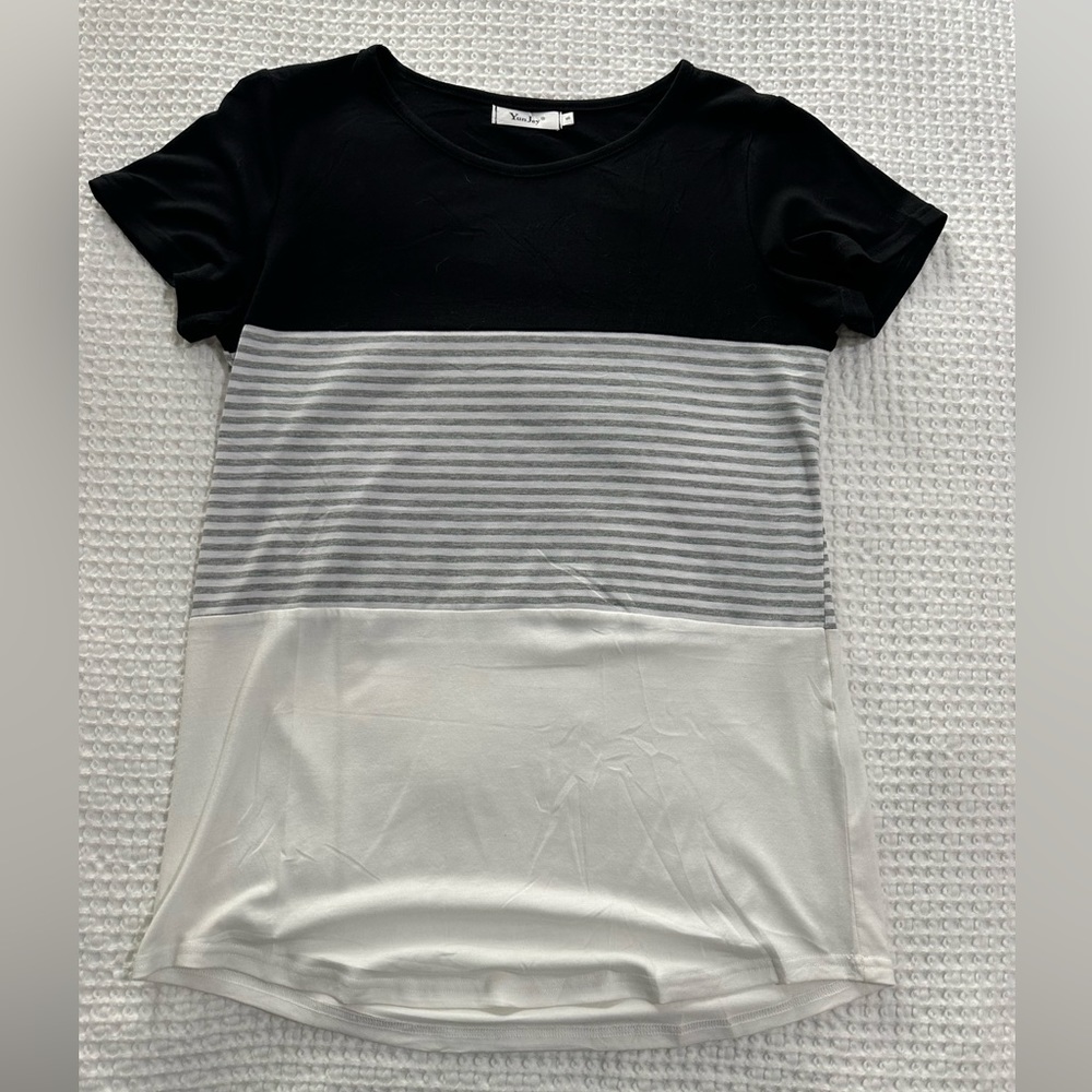 Women’s striped tee